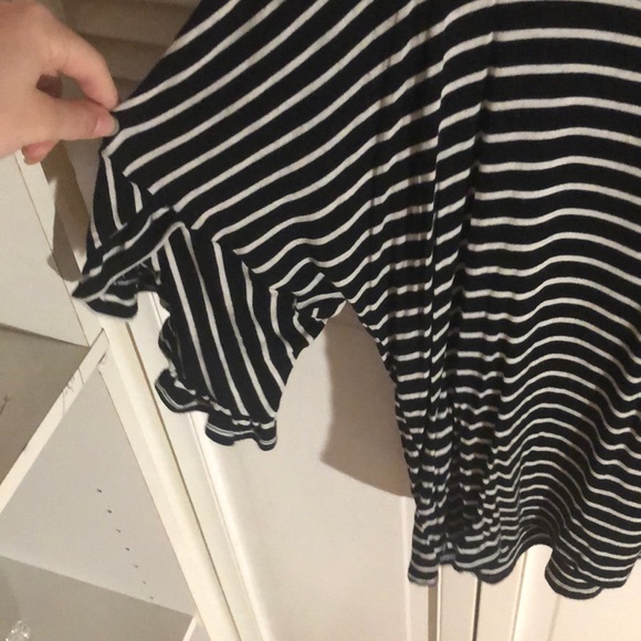 Striped top - Picture 2 of 3